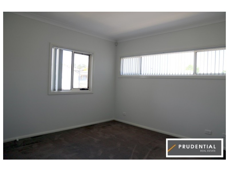 38 Hidcote Road, Campbelltown NSW 2560