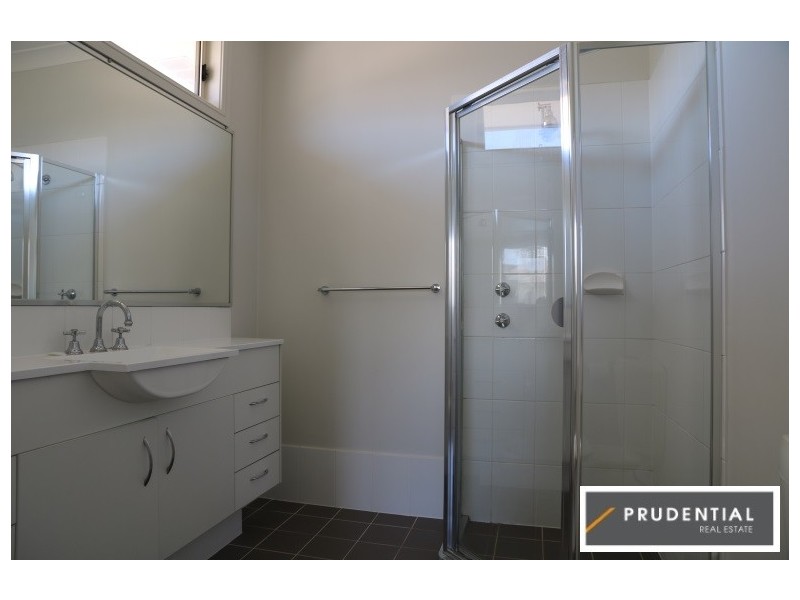 38 Hidcote Road, Campbelltown NSW 2560