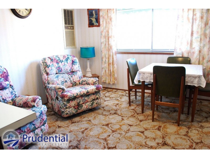 115 Macquarie Ave, Campbelltown NSW 2560