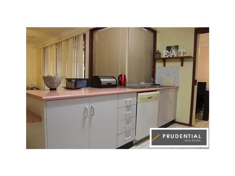 49 Tourmaline Street, Eagle Vale NSW 2558