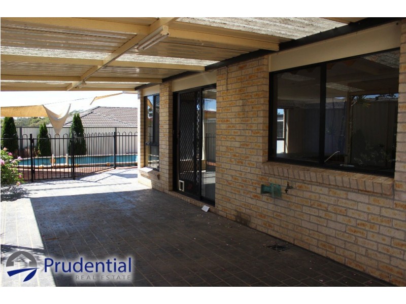 32 McLaughlin Circuit, Bradbury NSW 2560