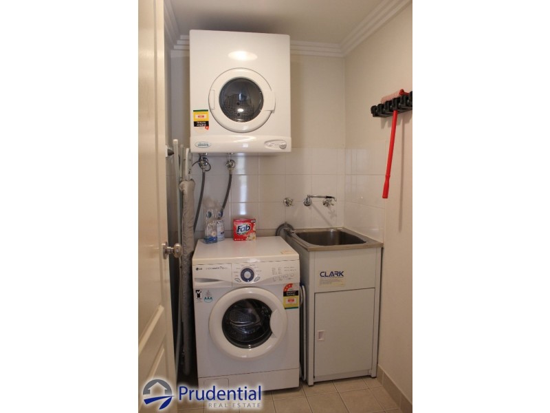 6/13 Chamberlain Street, Campbelltown NSW 2560