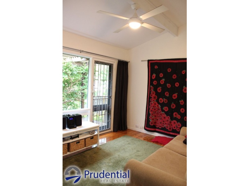 1 Bathurst Street, Leumeah NSW 2560