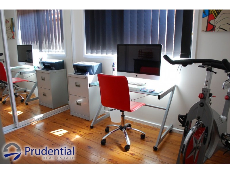 15 Turimetta Ave, Leumeah NSW 2560