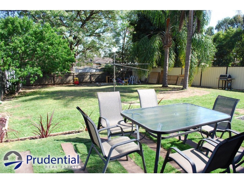 15 Turimetta Ave, Leumeah NSW 2560