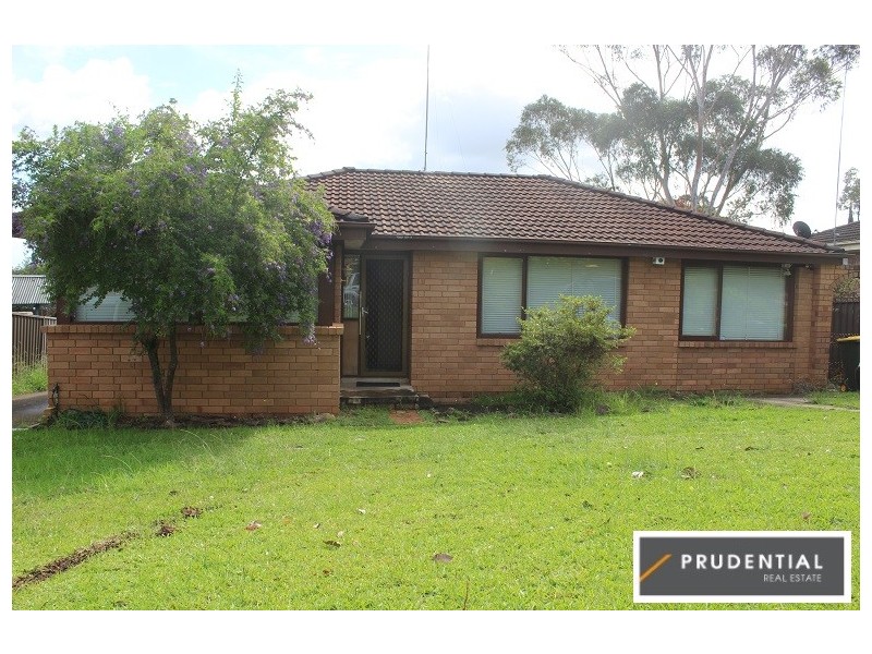 21 Aminya Crescent, Bradbury NSW 2560