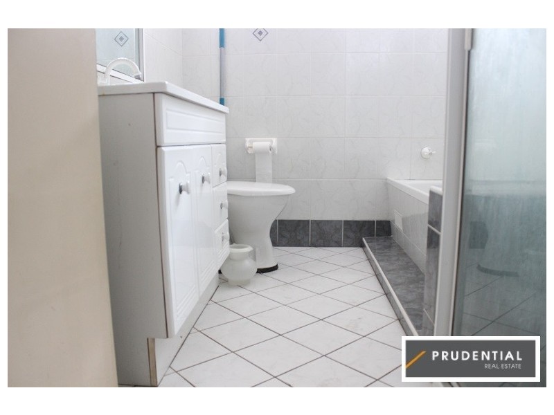 21 Aminya Crescent, Bradbury NSW 2560