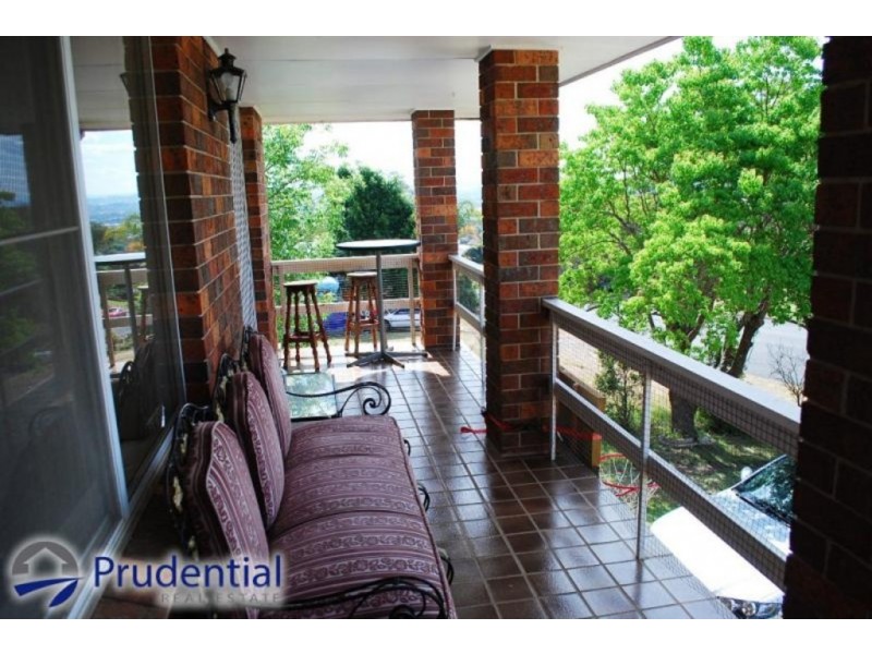 198 Wyangala Cres, Leumeah NSW 2560