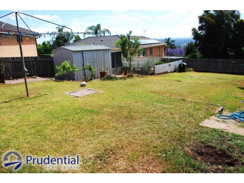 198 Wyangala Cres, Leumeah NSW 2560
