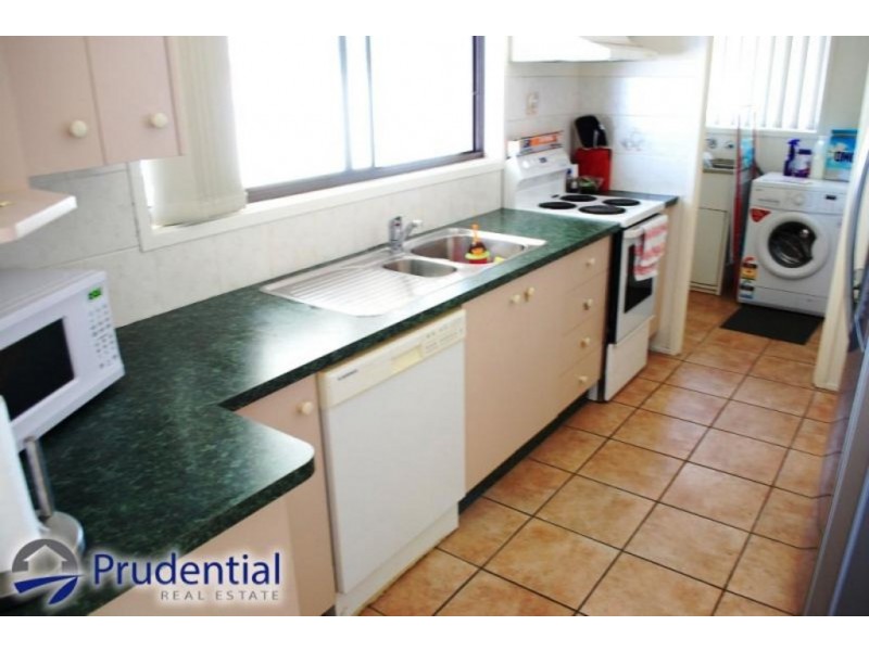 11 Victor Place, Raby NSW 2566