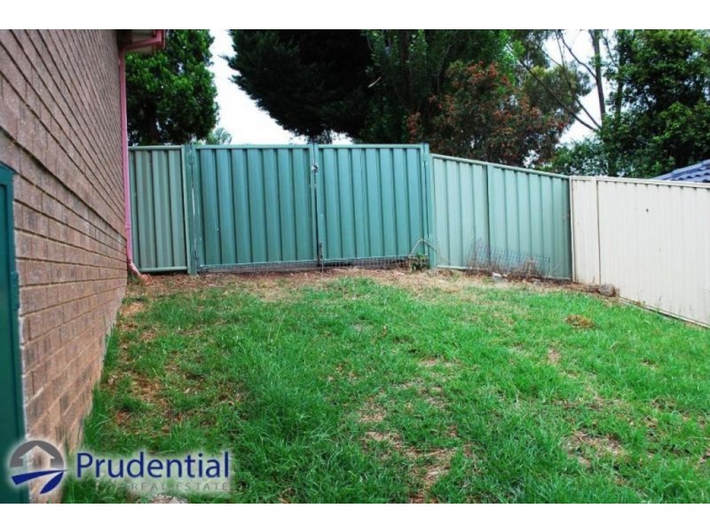 9 Lignite Place, Eagle Vale NSW 2558