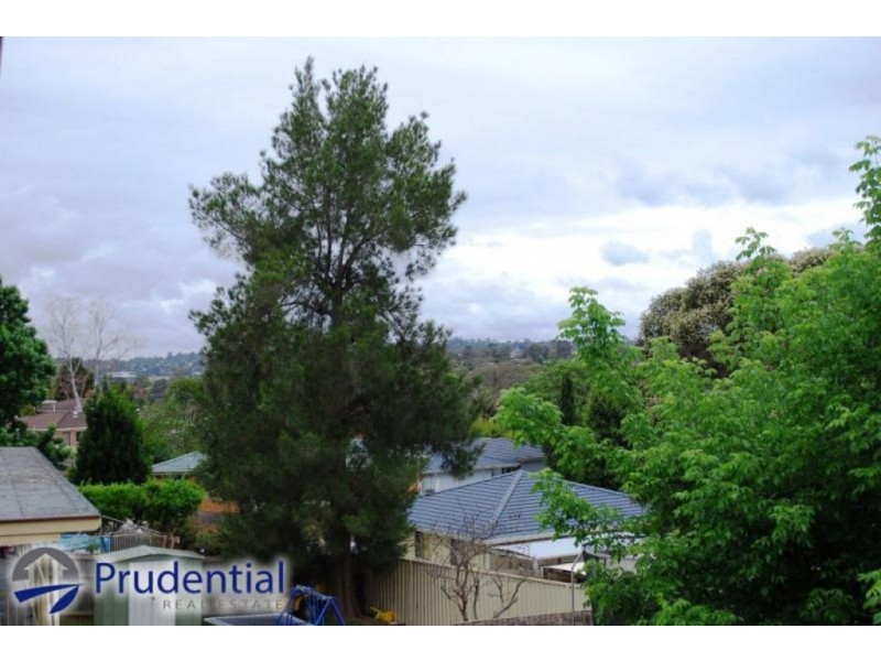 9 Lignite Place, Eagle Vale NSW 2558