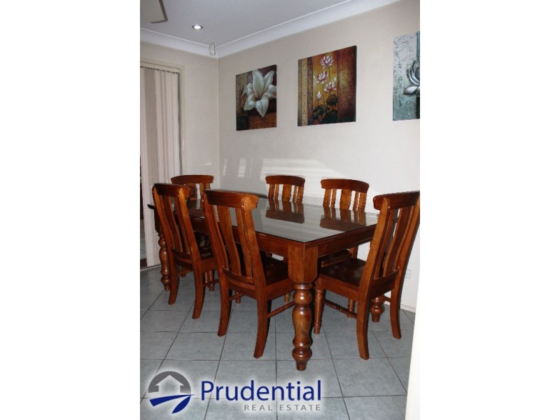 73 Stornoway Avenue, St Andrews NSW 2566