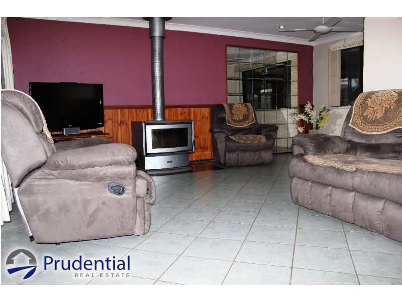 73 Stornoway Avenue, St Andrews NSW 2566
