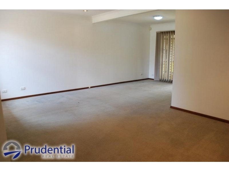 8 Kippara Place, Bradbury NSW 2560