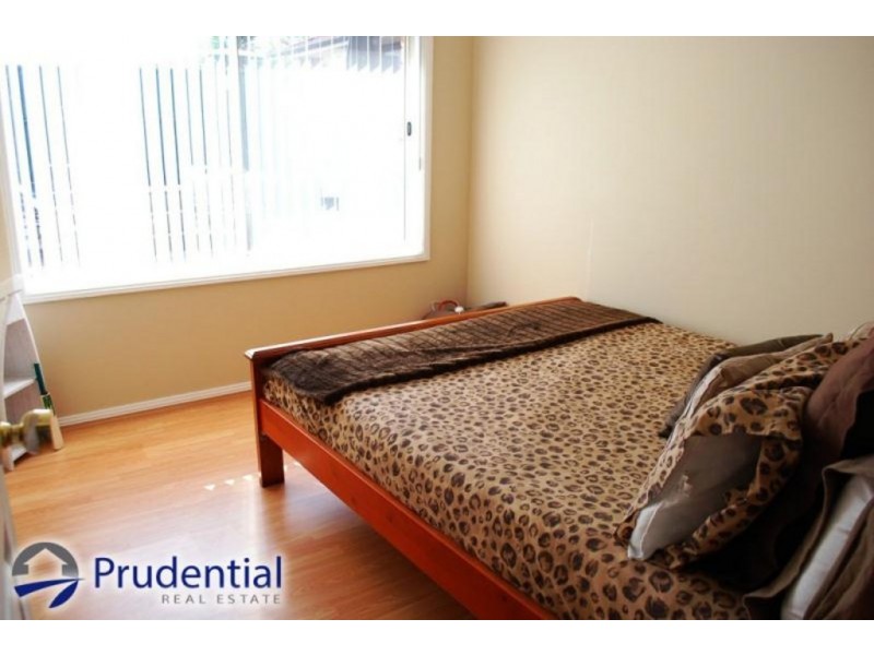 2/2 Horatio Street, Rosemeadow NSW 2560
