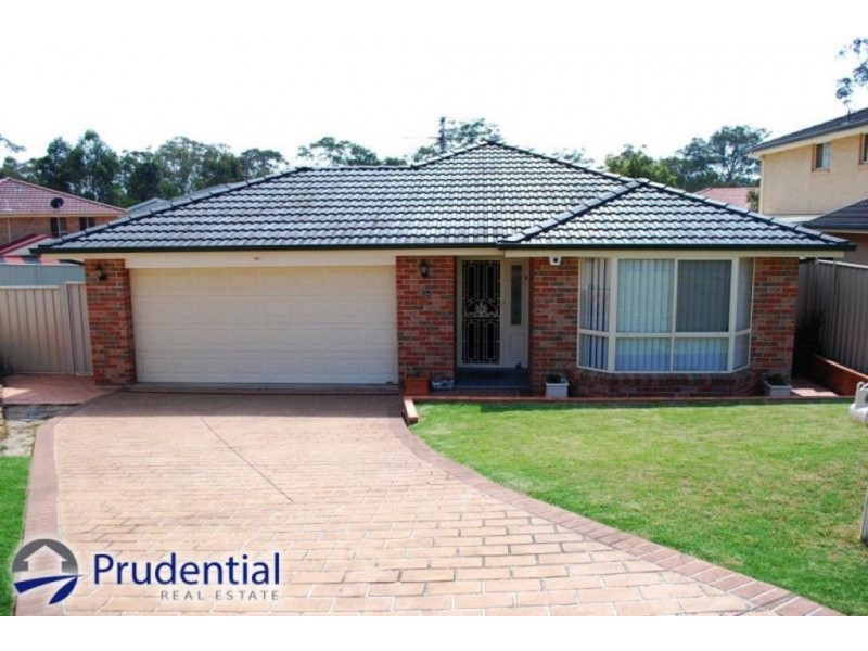 48 Fullerton Circuit, St Helens Park NSW 2560