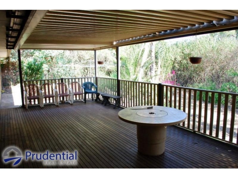 216 St Johns Road, Bradbury NSW 2560