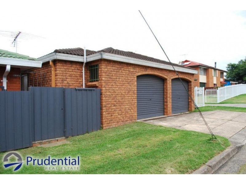 216 St Johns Road, Bradbury NSW 2560
