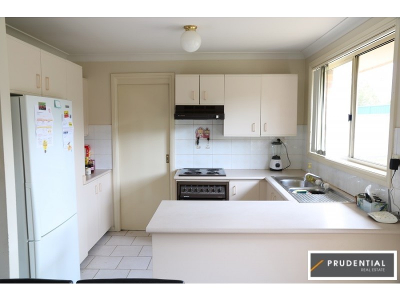 2/97 Hurricane Drive, Raby NSW 2566