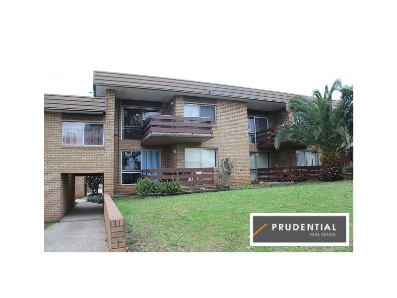 17/20-30 Condamine Street, Campbelltown NSW 2560