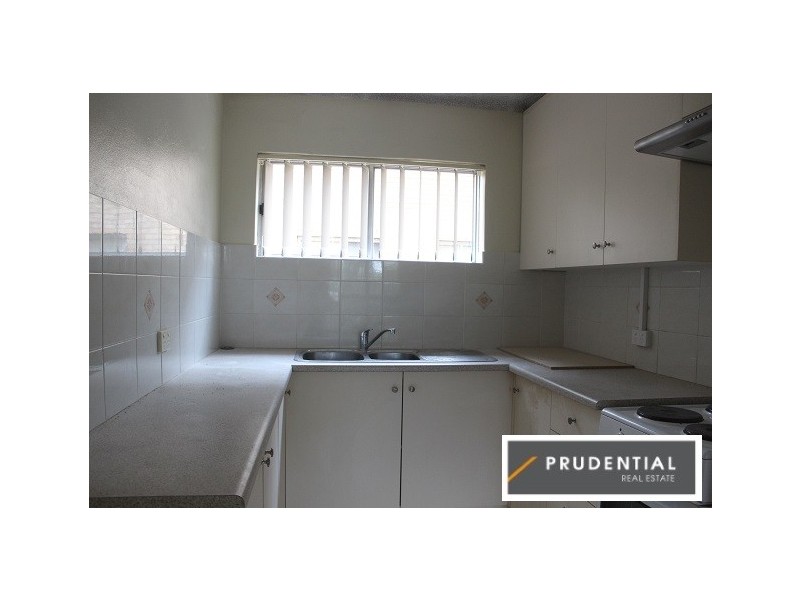 17/20-30 Condamine Street, Campbelltown NSW 2560