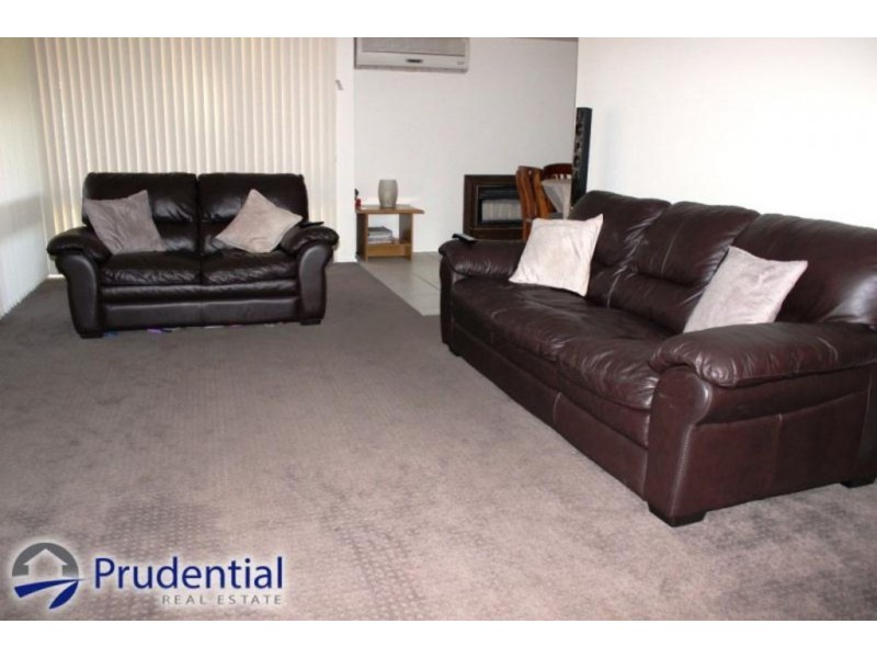 338 The Parkway, Bradbury NSW 2560