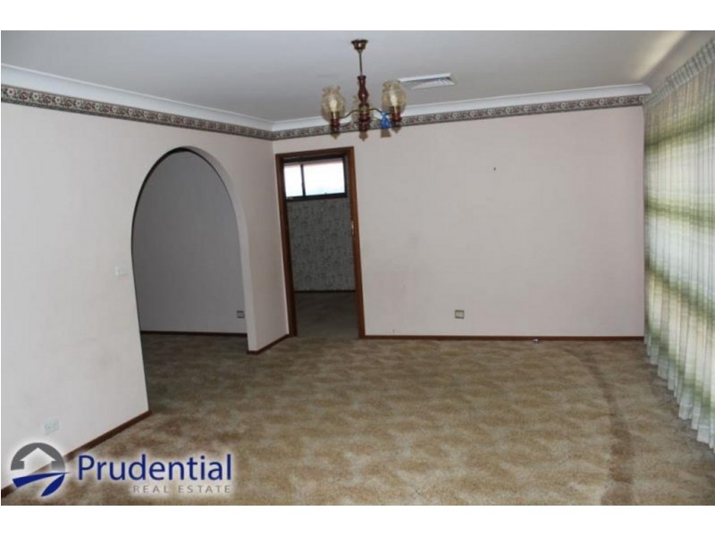 20 Mona Vale Place, Woodbine NSW 2560