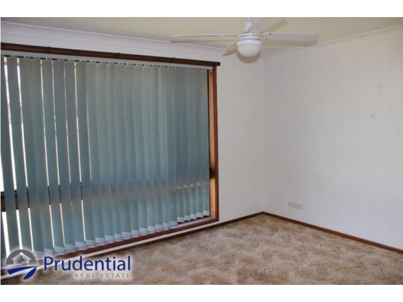 20 Mona Vale Place, Woodbine NSW 2560