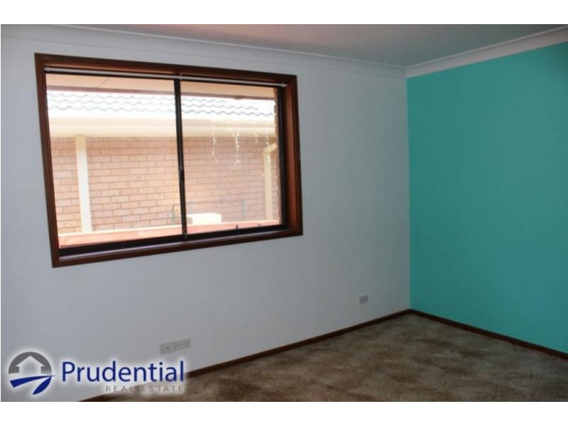 20 Mona Vale Place, Woodbine NSW 2560