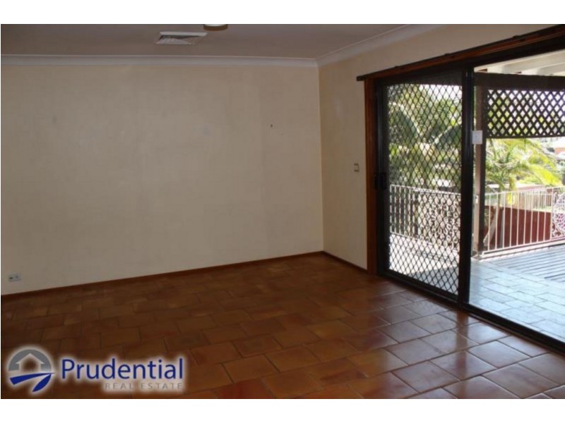 20 Mona Vale Place, Woodbine NSW 2560