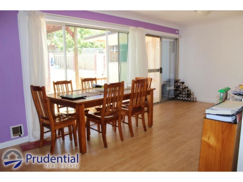 32 Carcoola Street, Campbelltown NSW 2560