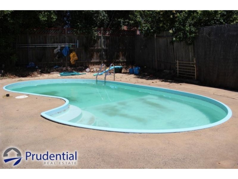 32 Carcoola Street, Campbelltown NSW 2560