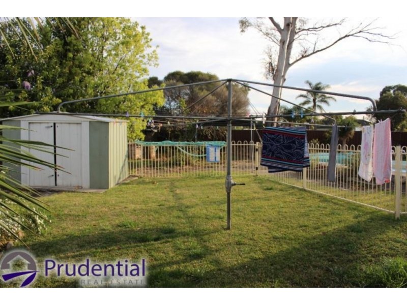 7 Cuthel Place, Campbelltown NSW 2560
