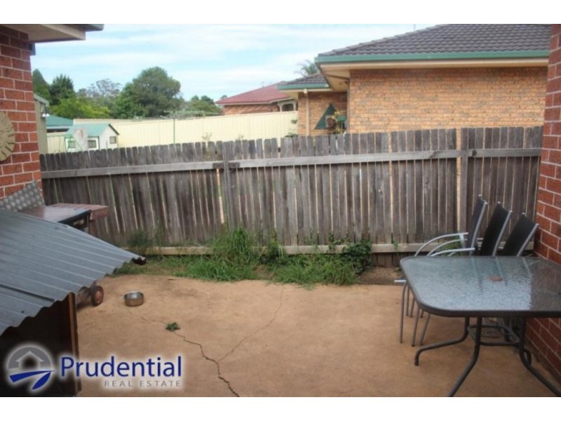 55B Larapinta Crescent, St Helens Park NSW 2560