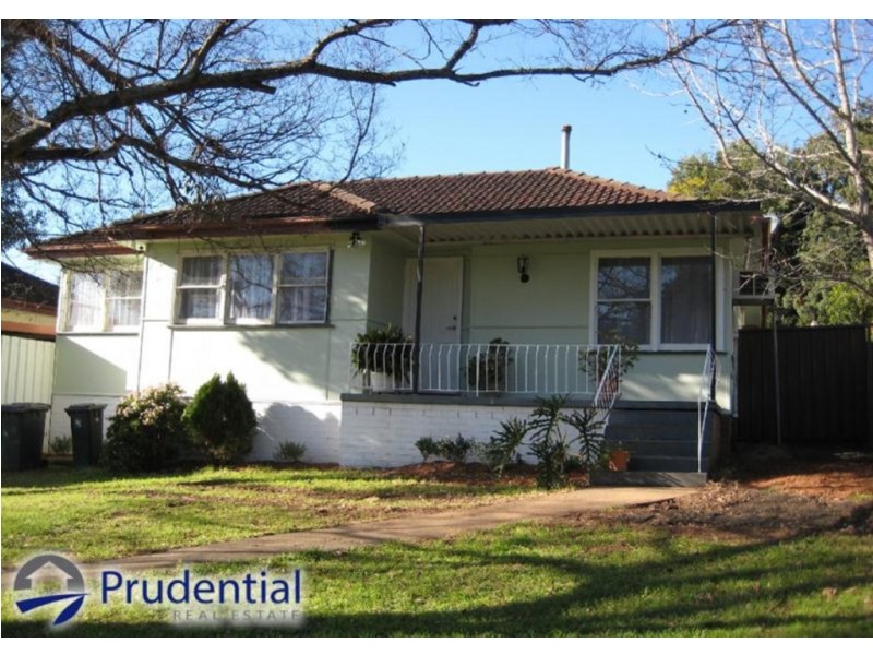 16 Carcoola Crescent, Campbelltown NSW 2560