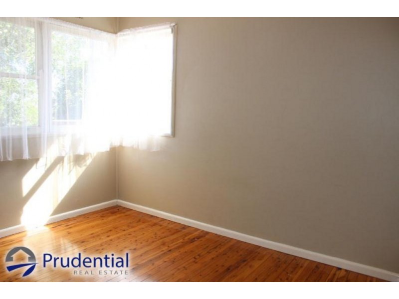 16 Carcoola Crescent, Campbelltown NSW 2560