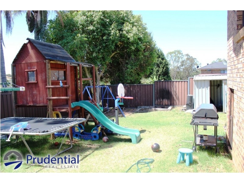 12 Spitfire Drive, Raby NSW 2566