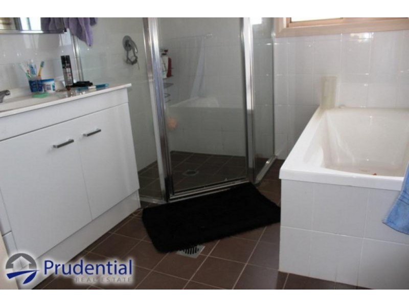 125B Lindesay Street, Campbelltown NSW 2560