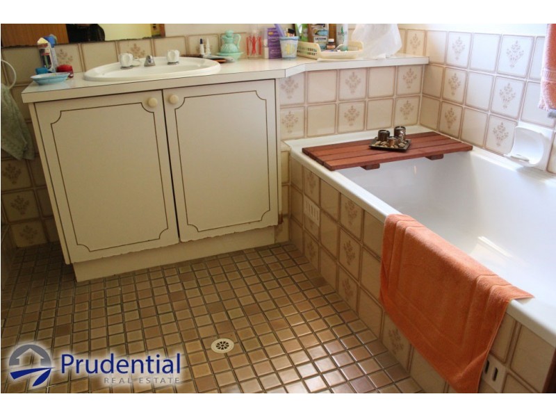 4/40-42 Warby Street, Campbelltown NSW 2560