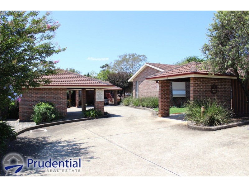 4/40-42 Warby Street, Campbelltown NSW 2560