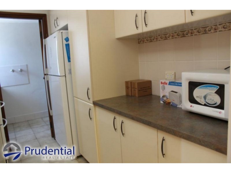 11/3 Illawong Road, Leumeah NSW 2560