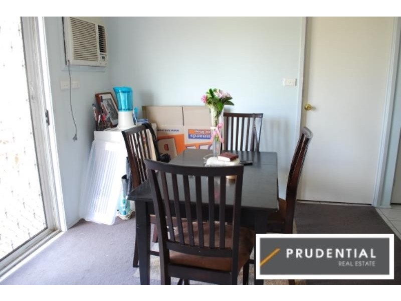 10 Wignell Place, Mount Annan NSW 2567
