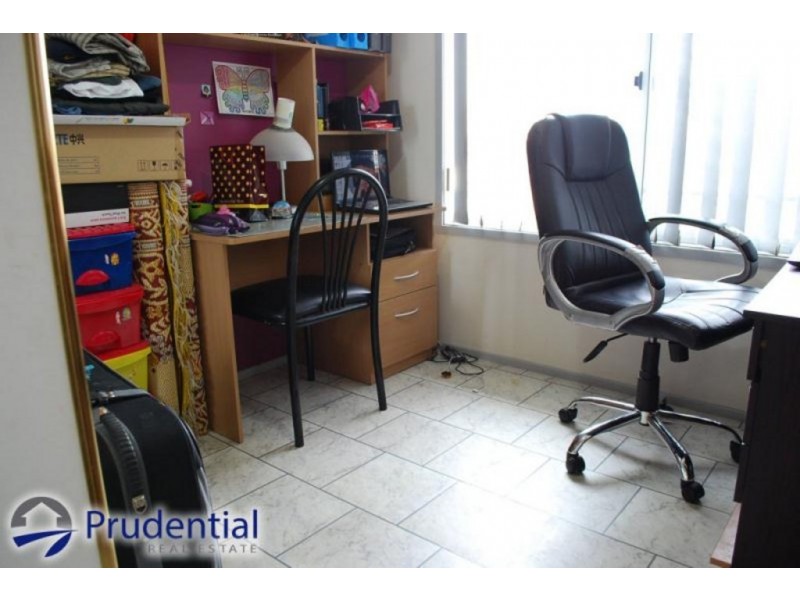 17 Eliza Way, Leumeah NSW 2560