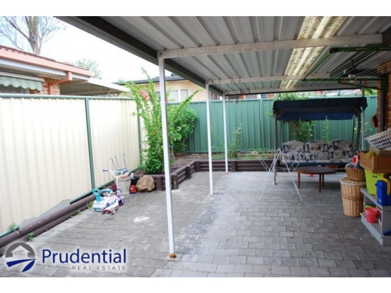 17 Eliza Way, Leumeah NSW 2560