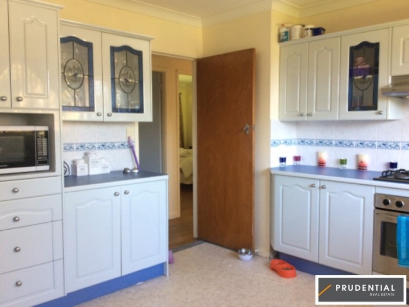 27 Turimetta Avenue, Leumeah NSW 2560