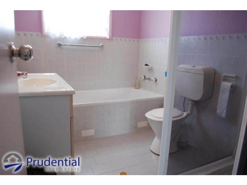 22/30 Kings Road, Ingleburn NSW 2565