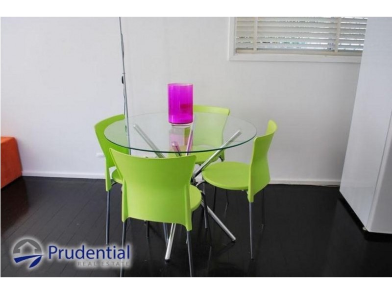 4/4-6 Birdsville Crescent, Leumeah NSW 2560