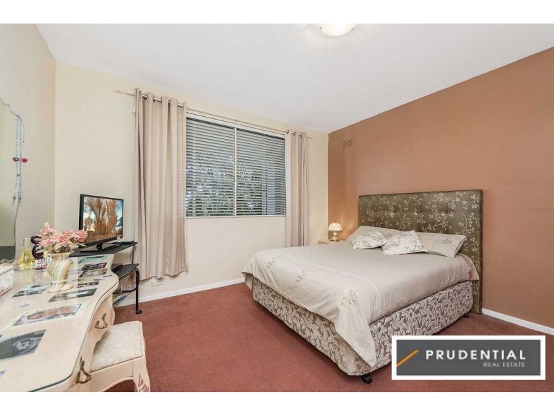 40 Tallowwood Crescent, Bradbury NSW 2560