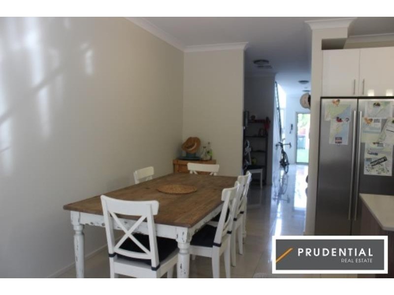 39c Aubrey Street, Ingleburn NSW 2565